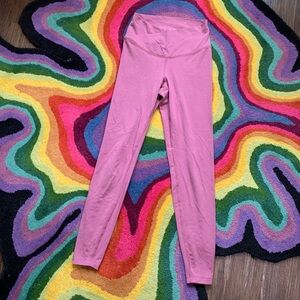 Old Navy Active Powerchill Extra High-Rise Leggings with Go-Dry technology